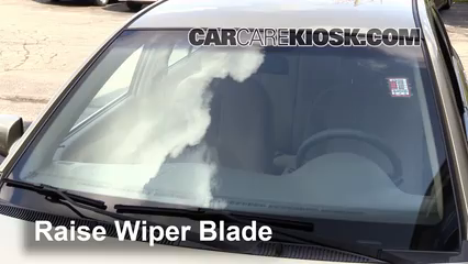 2006 Kia Rio 1.6L 4 Cyl. Windshield Wiper Blade (Front) Replace Wiper Blades